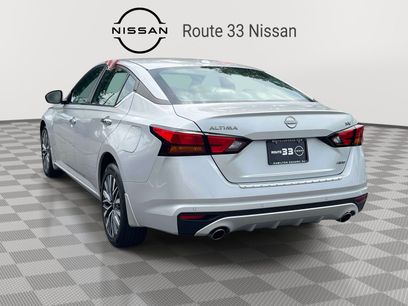 Used 2023 Nissan Altima 2.5 SV w/ SV Premium Package