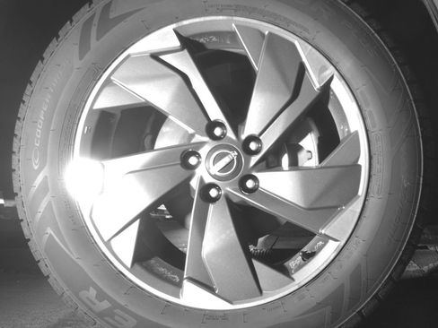 Used 2025 Nissan Rogue SV FWD image 13