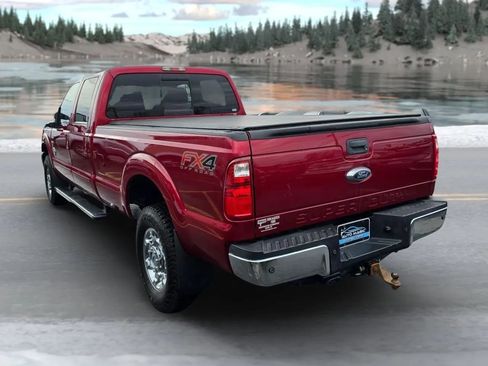 Used 2016 Ford F350 Lariat w/ Chrome Package image 5