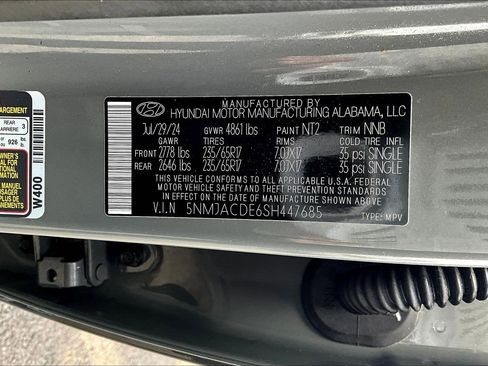 Used 2025 Hyundai Tucson SE image 11