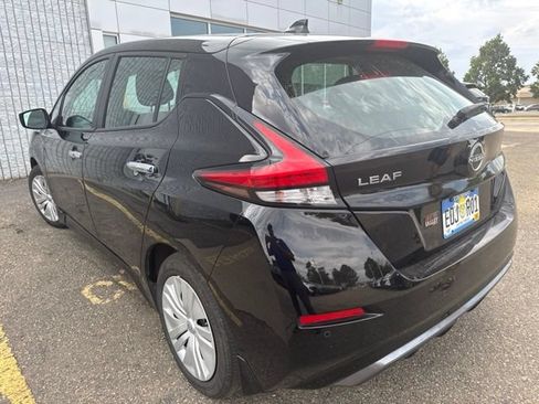 Used 2025 Nissan Leaf S FWD image 4