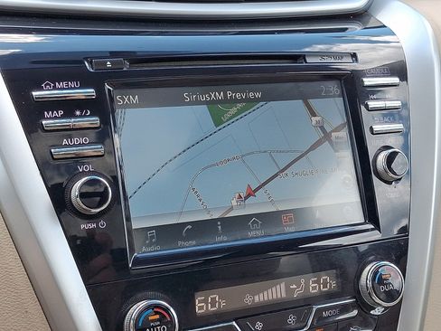 Used 2017 Nissan Murano SV w/ Premium Package AWD/4WD image 19