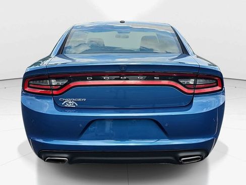 Used 2022 Dodge Charger SXT RWD image 4