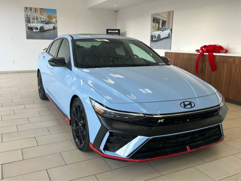 New 2026 Hyundai Elantra N FWD image 4