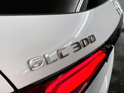 Certified 2024 Mercedes-Benz GLC 300 4MATIC image 10