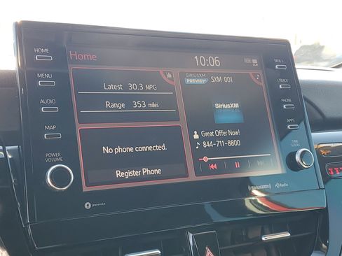 Used 2022 Toyota Camry XSE image 21