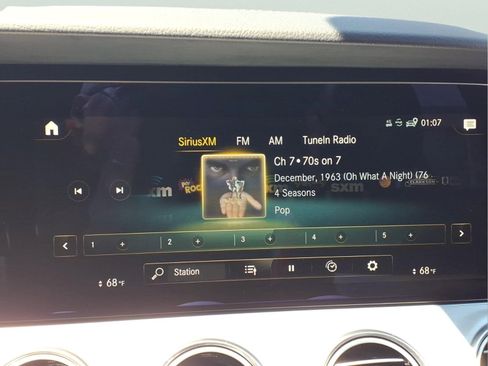 Used 2022 Mercedes-Benz E 53 AMG 4MATIC Sedan image 28