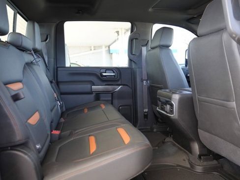 Used 2022 GMC Sierra 3500 AT4 w/ AT4 Premium Plus Package image 22