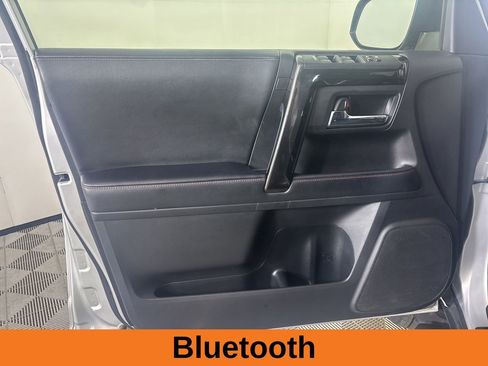 Used 2021 Toyota 4Runner TRD Off-Road Premium w/ Moonroof Package AWD/4WD image 9