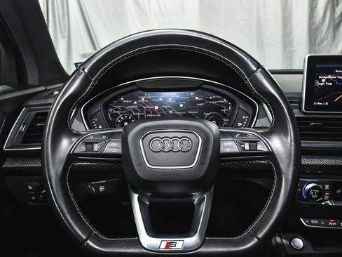 Used 2018 Audi SQ5 Premium Plus w/ Navigation Package image 36