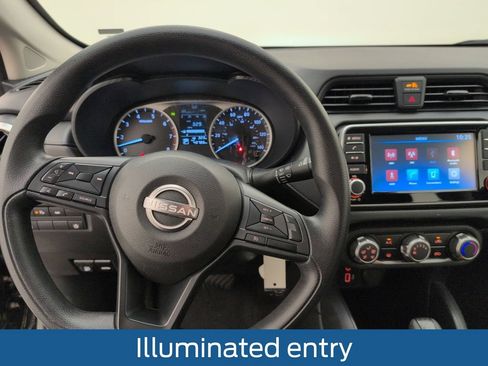 Used 2025 Nissan Versa S FWD image 21