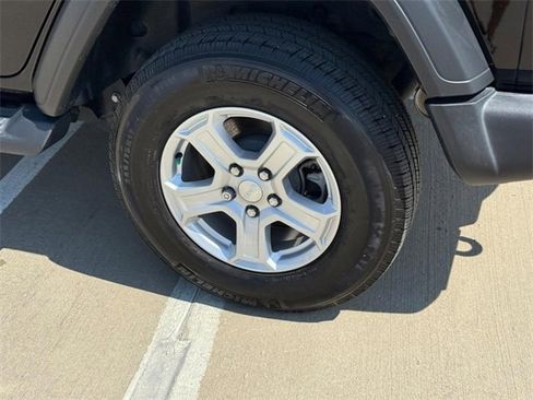 Used 2020 Jeep Wrangler Unlimited Sport S image 7