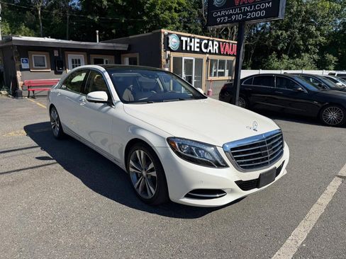 Used 2015 Mercedes-Benz S 550 4MATIC Sedan image 11