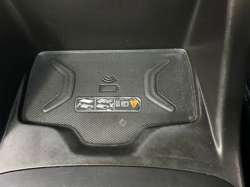 Used 2020 Chevrolet Colorado ZR2 image 43