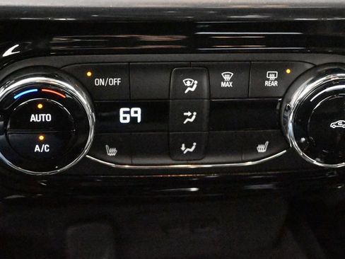 New 2026 Chevrolet Trax ACTIV w/ Sunroof Package image 25