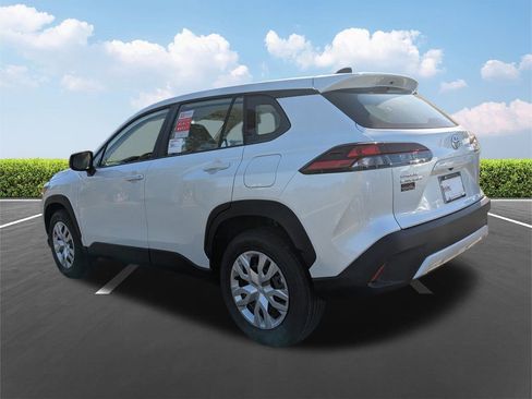 New 2026 Toyota Corolla Cross L image 6