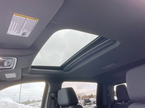 New 2026 Chevrolet Silverado 1500 LTZ w/ LTZ Premium Package image 15