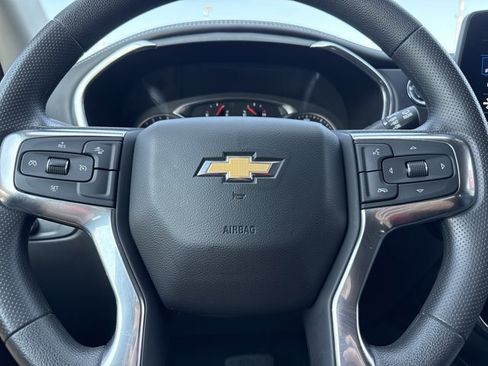 Used 2024 Chevrolet Blazer LT w/ Driver Confidence Package FWD image 19