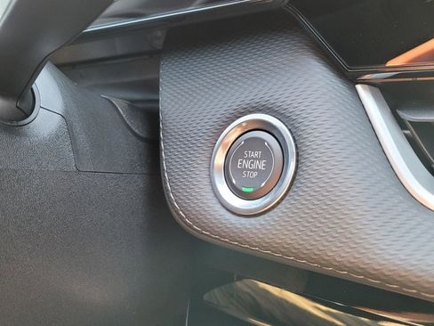 New 2026 Chevrolet Equinox LT w/ Convenience Package II image 21