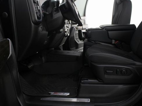 Used 2022 Chevrolet Silverado 1500 RST image 15