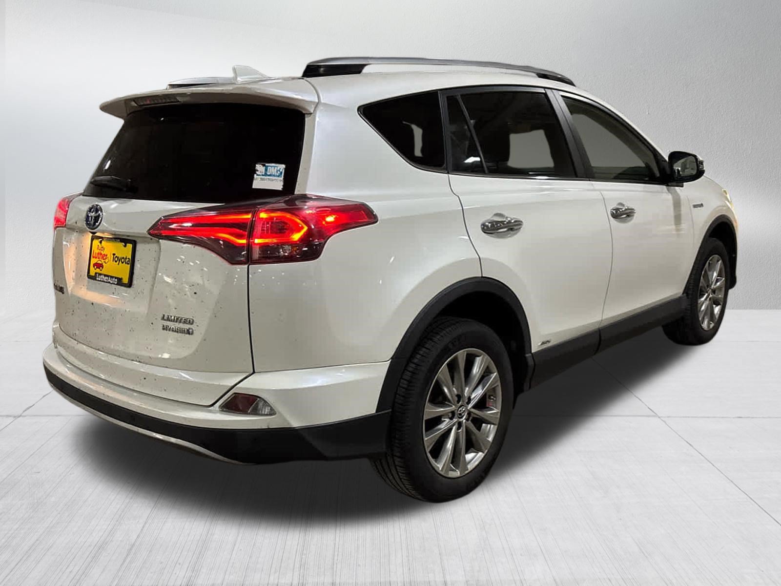 Certified 2018 Toyota RAV4 Limited AWD/4WD image 6
