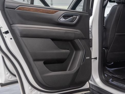 Used 2024 Chevrolet Tahoe High Country AWD/4WD image 46