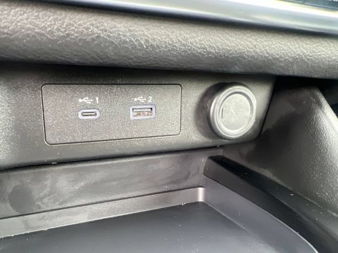 Certified 2023 Nissan Rogue SL AWD/4WD image 60