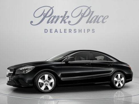 Used 2015 Mercedes-Benz CLA 250 image 3