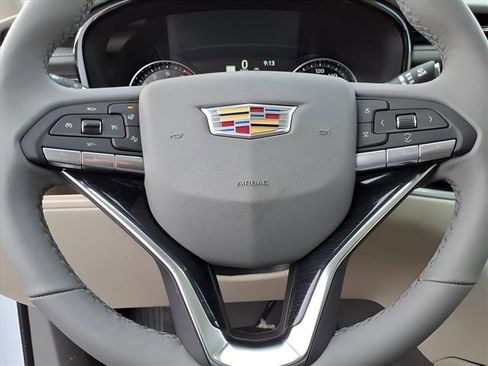 Used 2025 Cadillac XT6 Premium Luxury w/ LPO, Floor Liner Package image 30