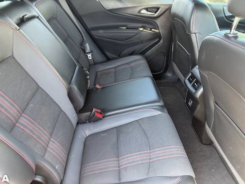 Used 2022 Chevrolet Equinox RS FWD image 14