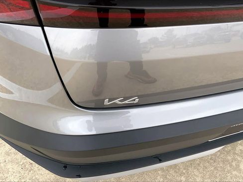 Used 2025 Kia K4 FWD image 10