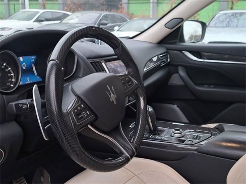 Used 2019 Maserati Levante GTS image 19