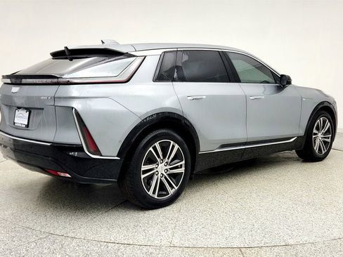 Used 2024 Cadillac Lyriq Luxury w/ LPO, Floor Liner Package image 5