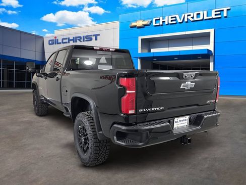 New 2026 Chevrolet Silverado 2500 ZR2 AWD/4WD image 6