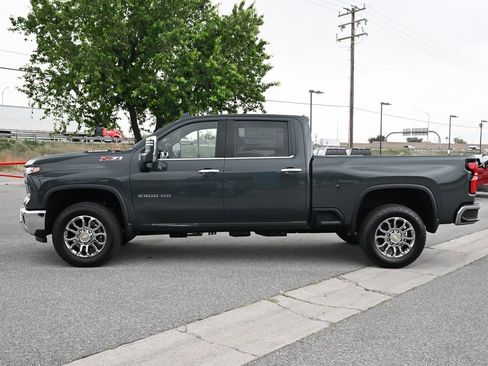 New 2026 Chevrolet Silverado 2500 LTZ w/ LTZ Plus Package image 7