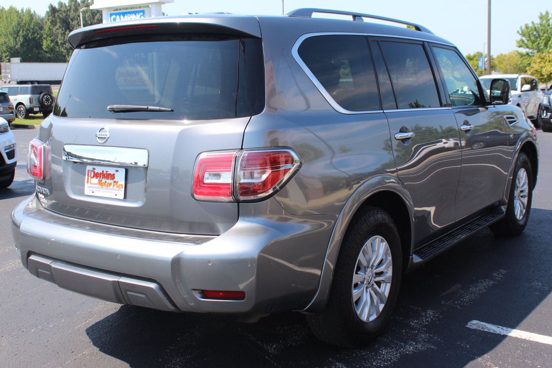 Used 2019 Nissan Armada SV w/ Driver Package RWD image 6