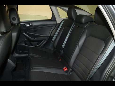Used 2021 Volkswagen Jetta SEL FWD image 20