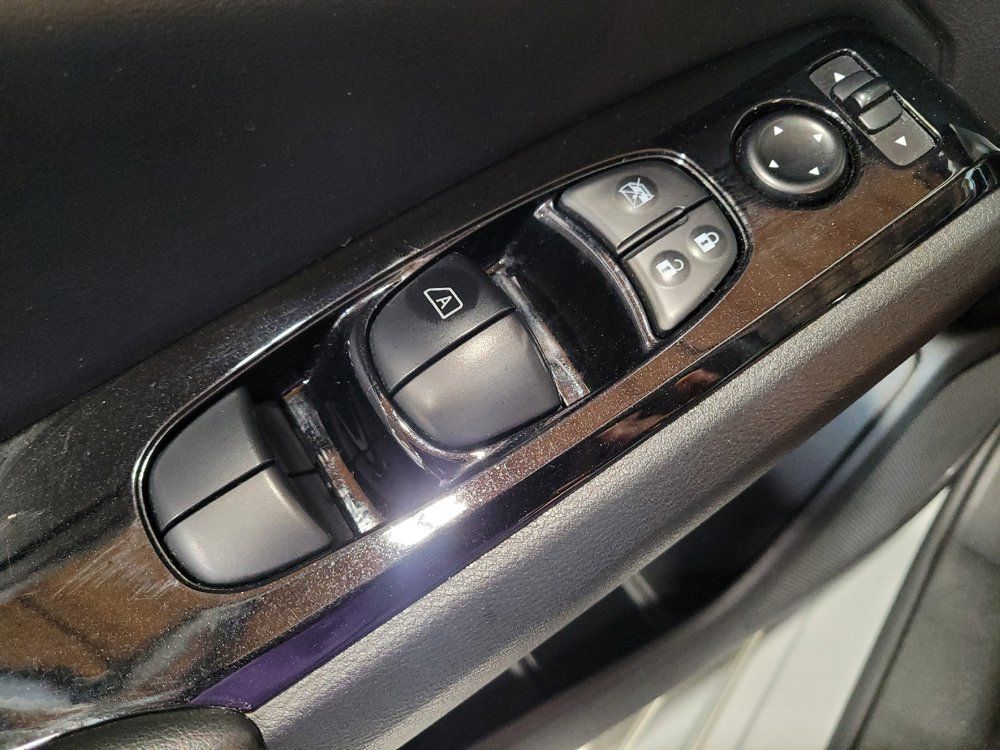 Used 2023 Nissan Altima 2.5 SV FWD image 27