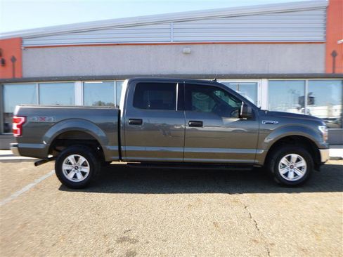 Used 2020 Ford F150 XLT w/ Equipment Group 301A Mid image 5