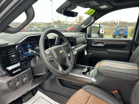 New 2026 Chevrolet Silverado 3500 High Country w/ Technology Package image 25