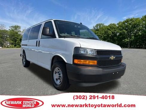 Used 2023 Chevrolet Express 3500 LS RWD image 1