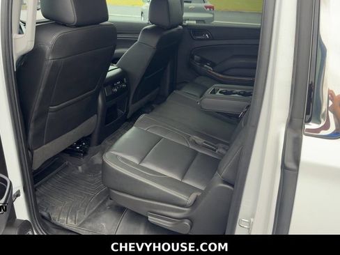 Used 2019 Chevrolet Suburban LT w/ Max Trailering Package RWD image 27