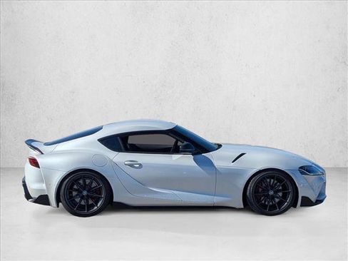 Used 2023 Toyota Supra Premium image 4