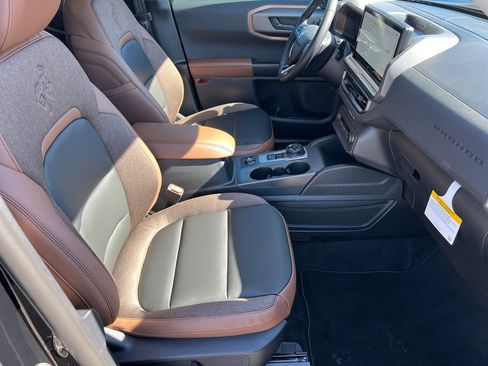 New 2026 Ford Bronco Sport Outer Banks w/ Outer Banks Tech Package+ AWD/4WD image 45