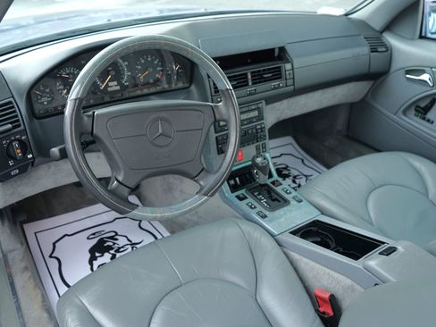 Used 1997 Mercedes-Benz SL 320 image 18