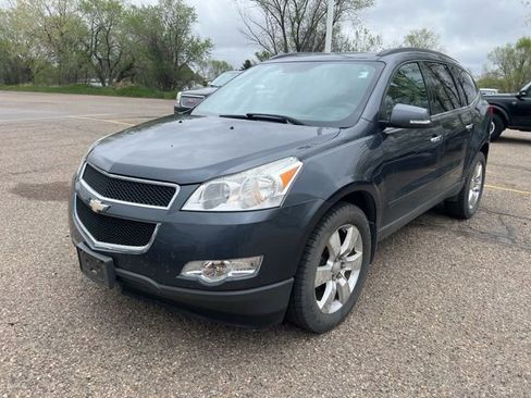 Used 2012 Chevrolet Traverse LT w/ All-Star Edition AWD/4WD image 4