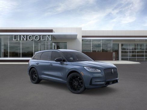 New 2026 Lincoln Corsair Premiere image 7