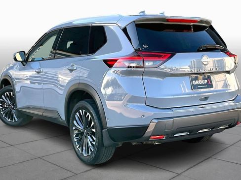 New 2026 Nissan Kicks SV FWD image 7