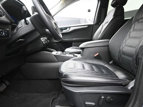 Used 2024 Ford Escape Base w/ PHEV Premium Package image 14