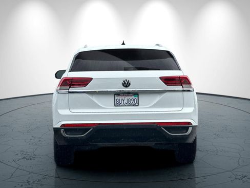 Used 2021 Volkswagen Atlas Cross Sport SE w/ Panoramic Sunroof Package FWD image 5